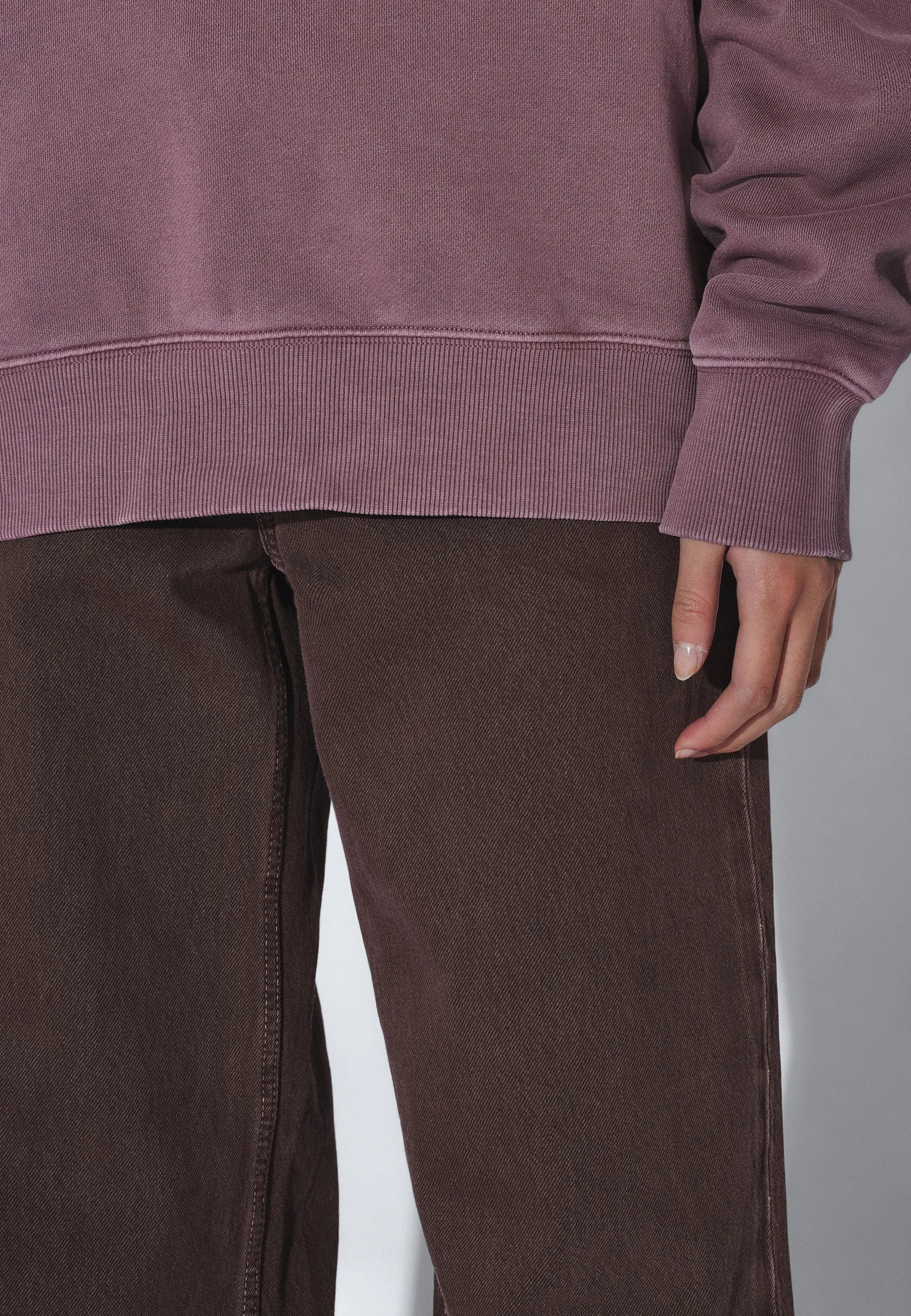Andie Sweater - Aubergine Overdye - Image 16