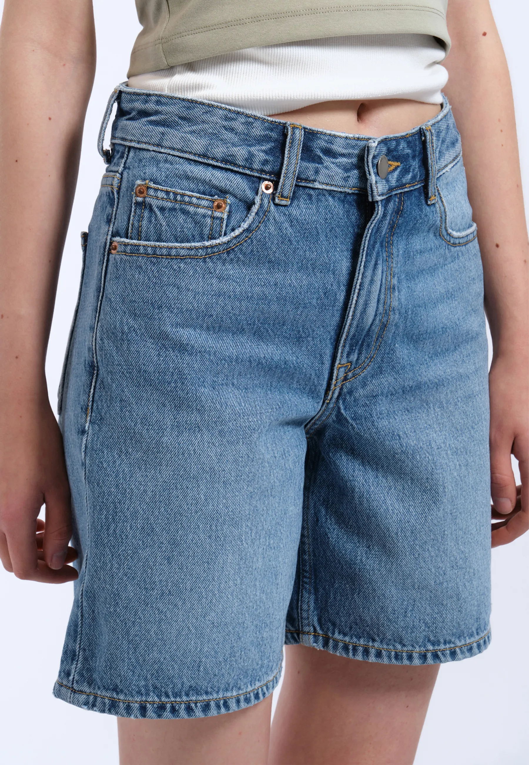 Arch Shorts - Bay Sky Used - Image 7