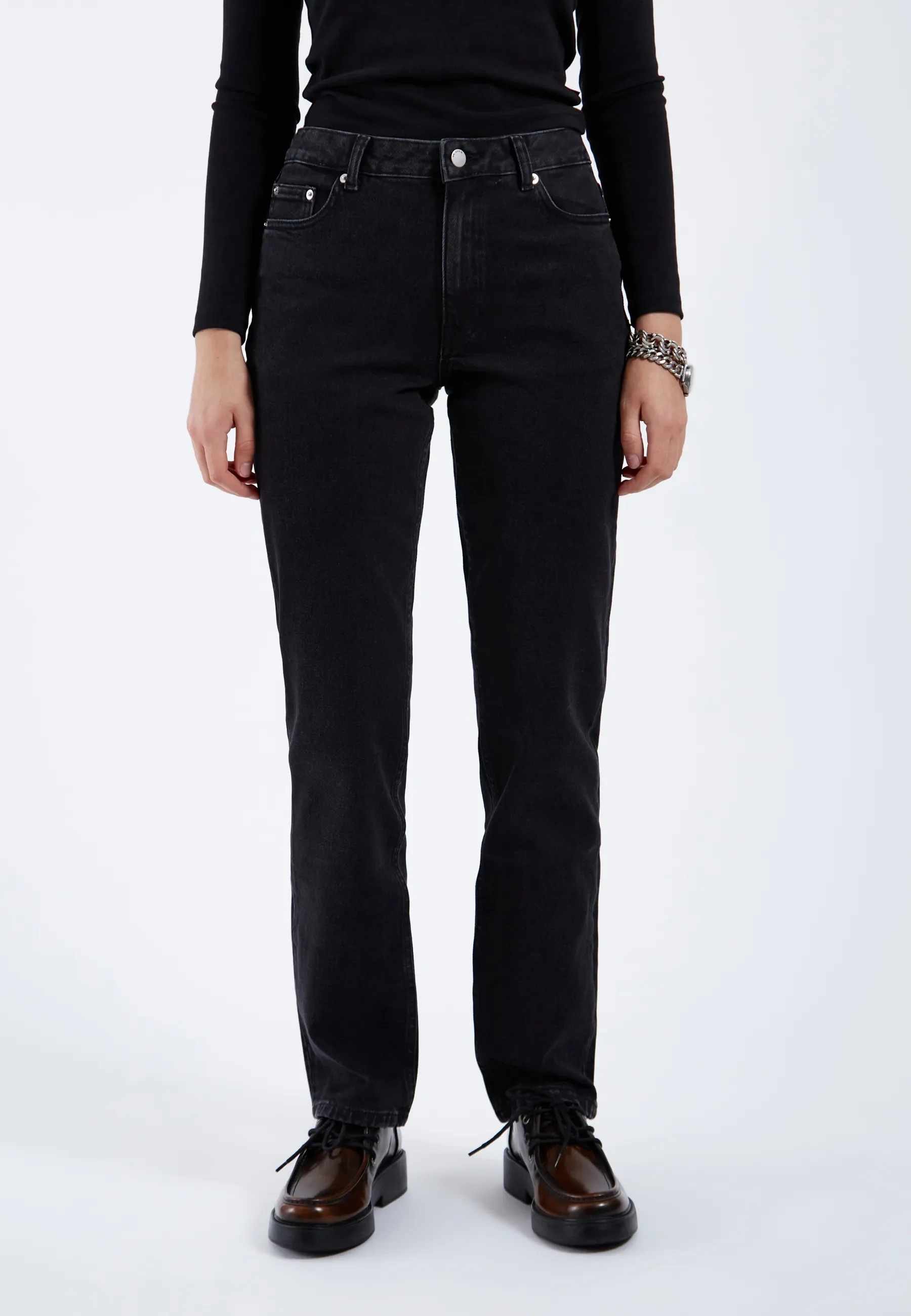 Arch Mid Straight - Tar Black Used - Image 3