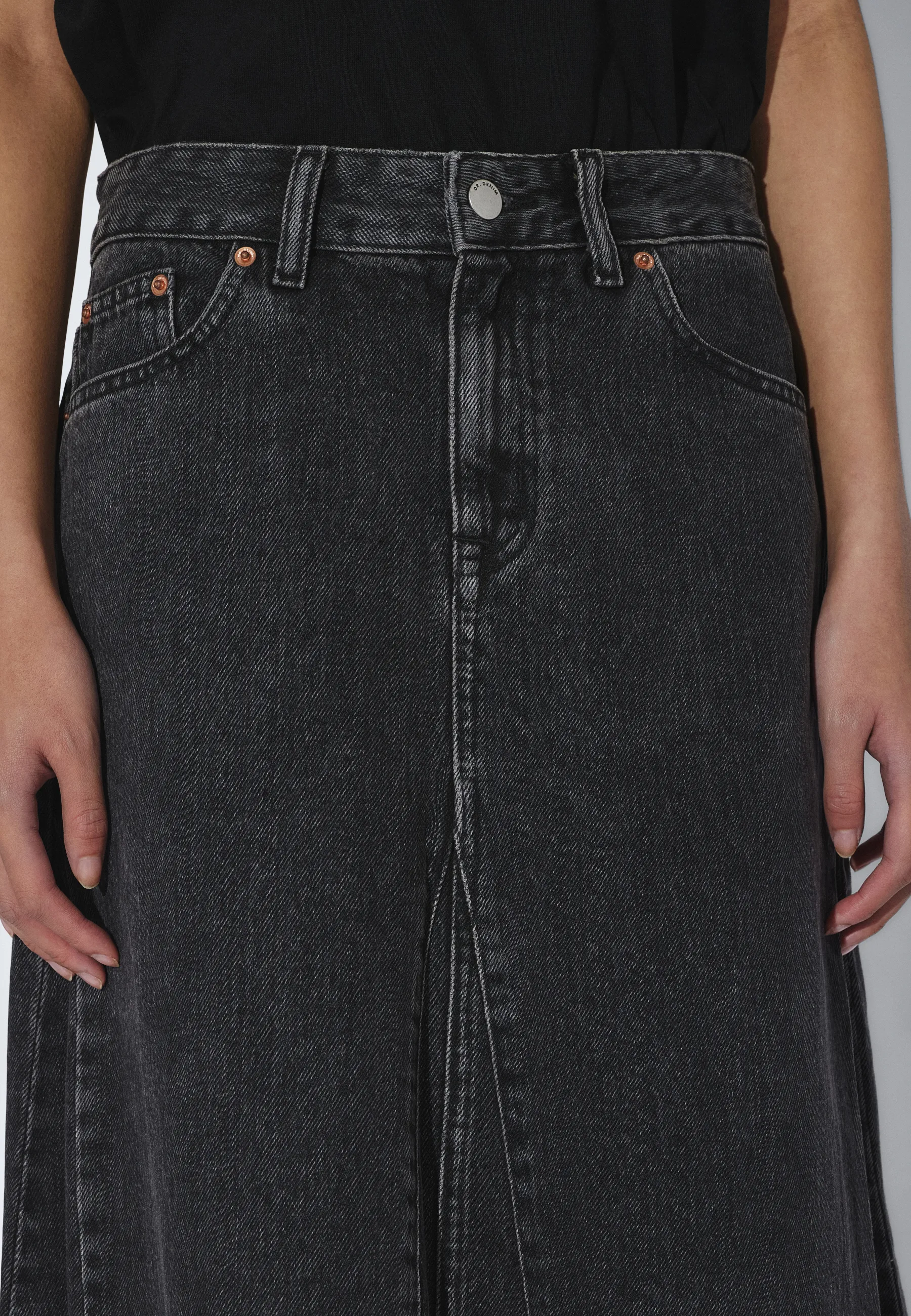 Dolores Skirt - Retro Black - Image 11