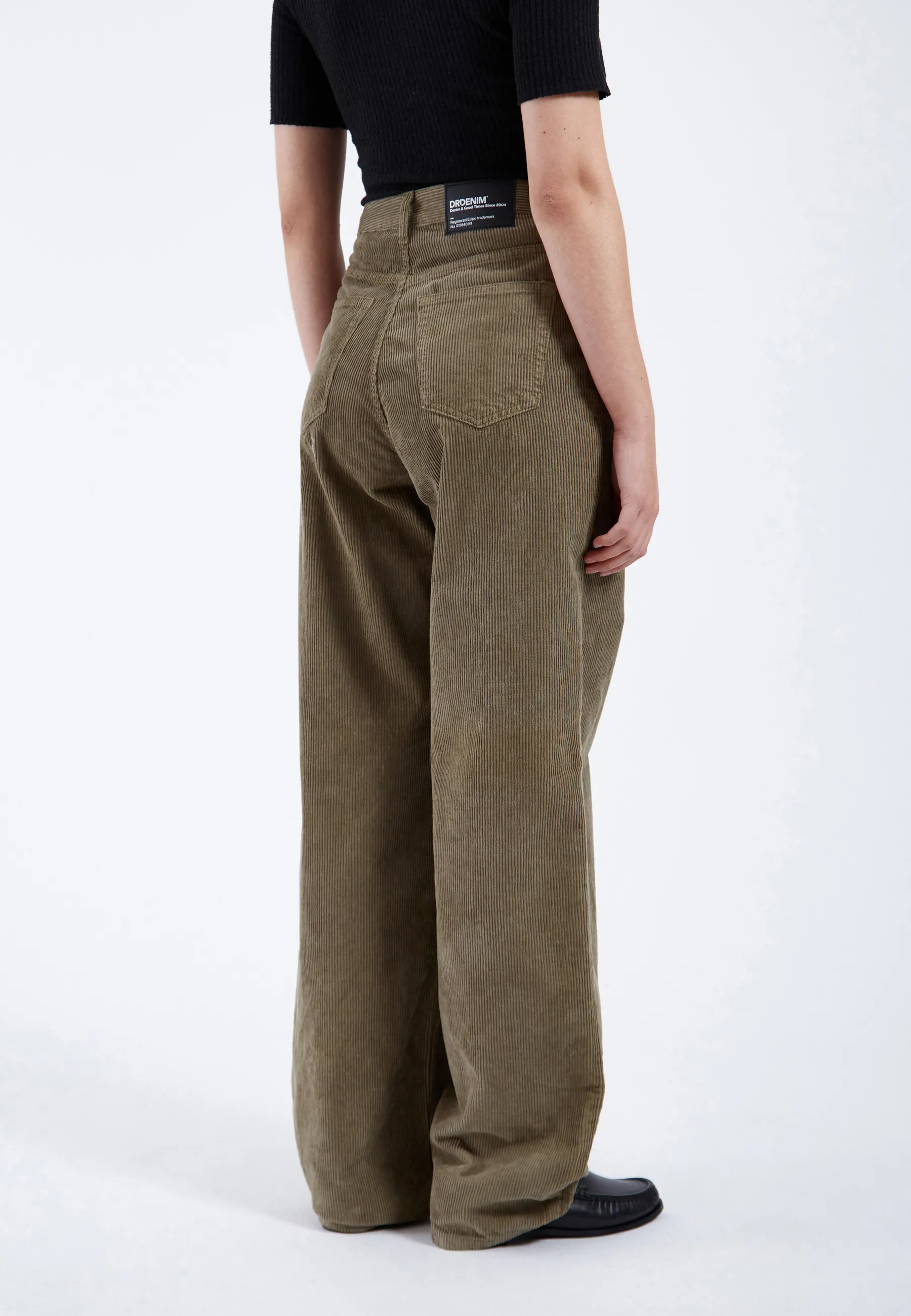 Donna High Relaxed - Dust Green Cord - Image 6