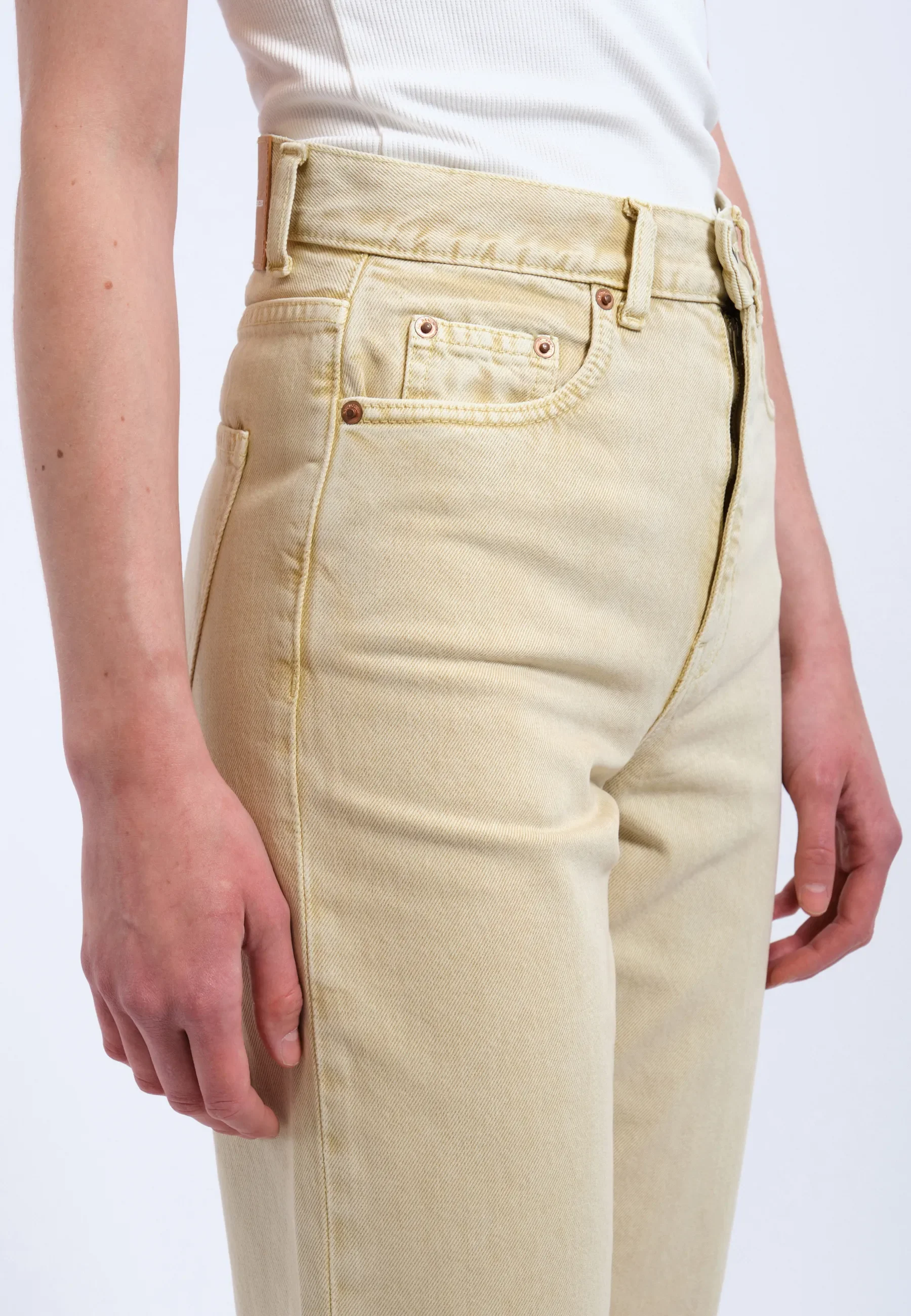 Echo High Straight - Buff Yellow - Image 10