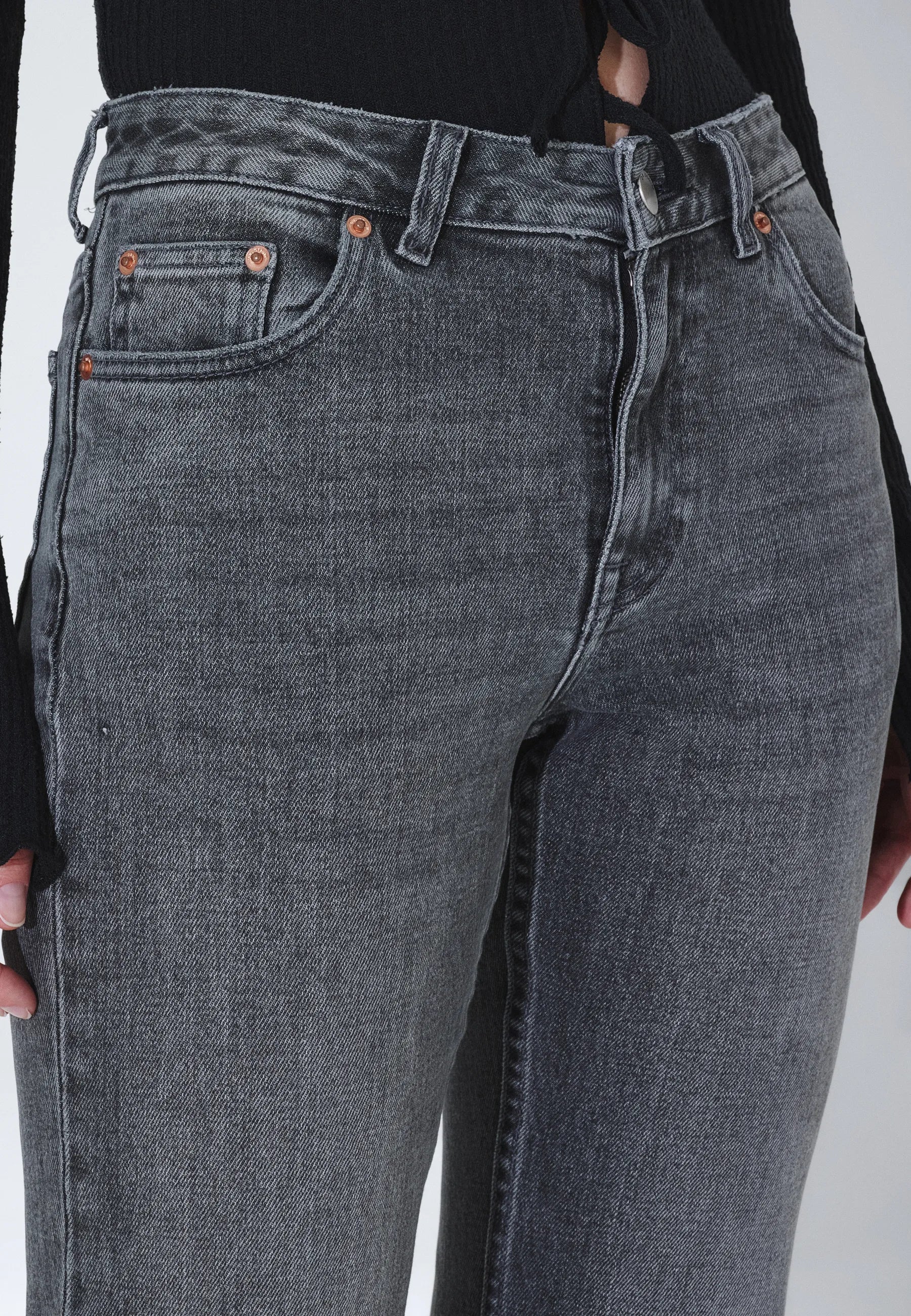 Elba Mid Bootcut - Tar Mid Grey Used - Image 8