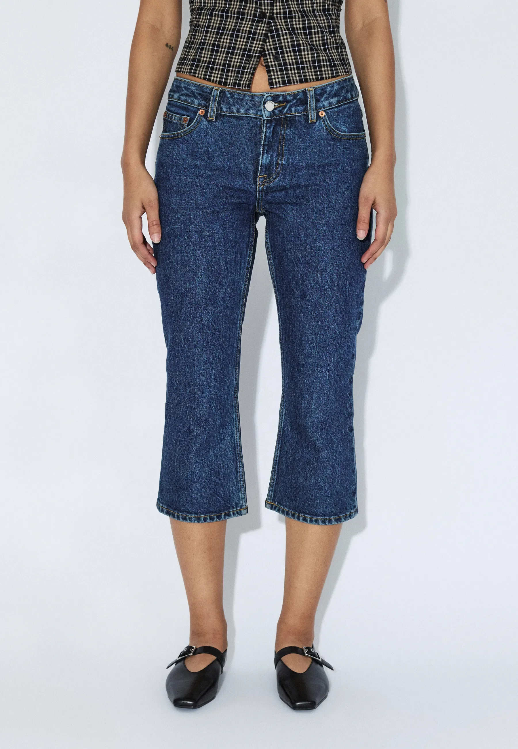 Kaya Low Capri - Bay Dark Retro Vintage - Image 5