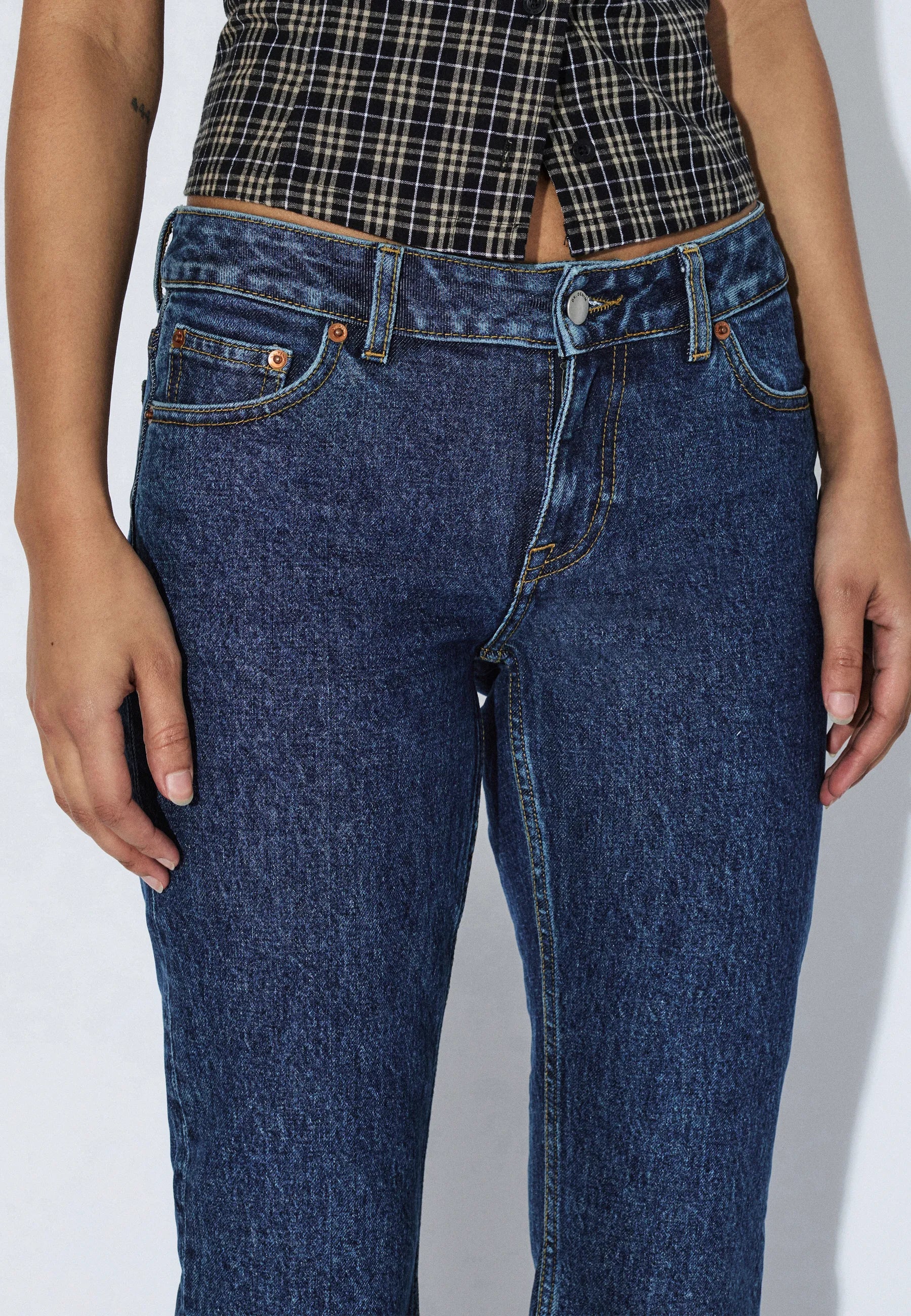 Kaya Low Capri - Bay Dark Retro Vintage - Image 7