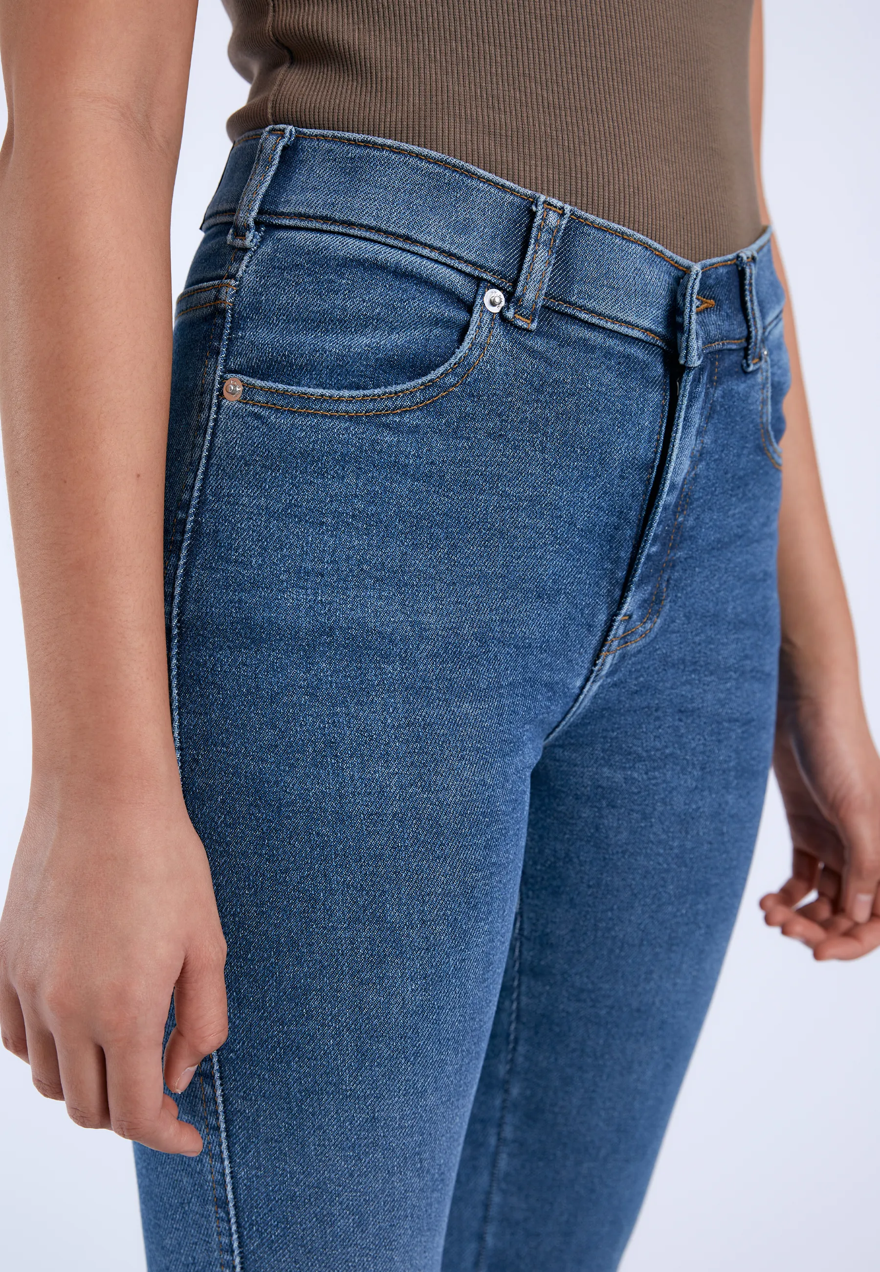 Lexy Mid Bootcut - Cape Mid Used - Image 4