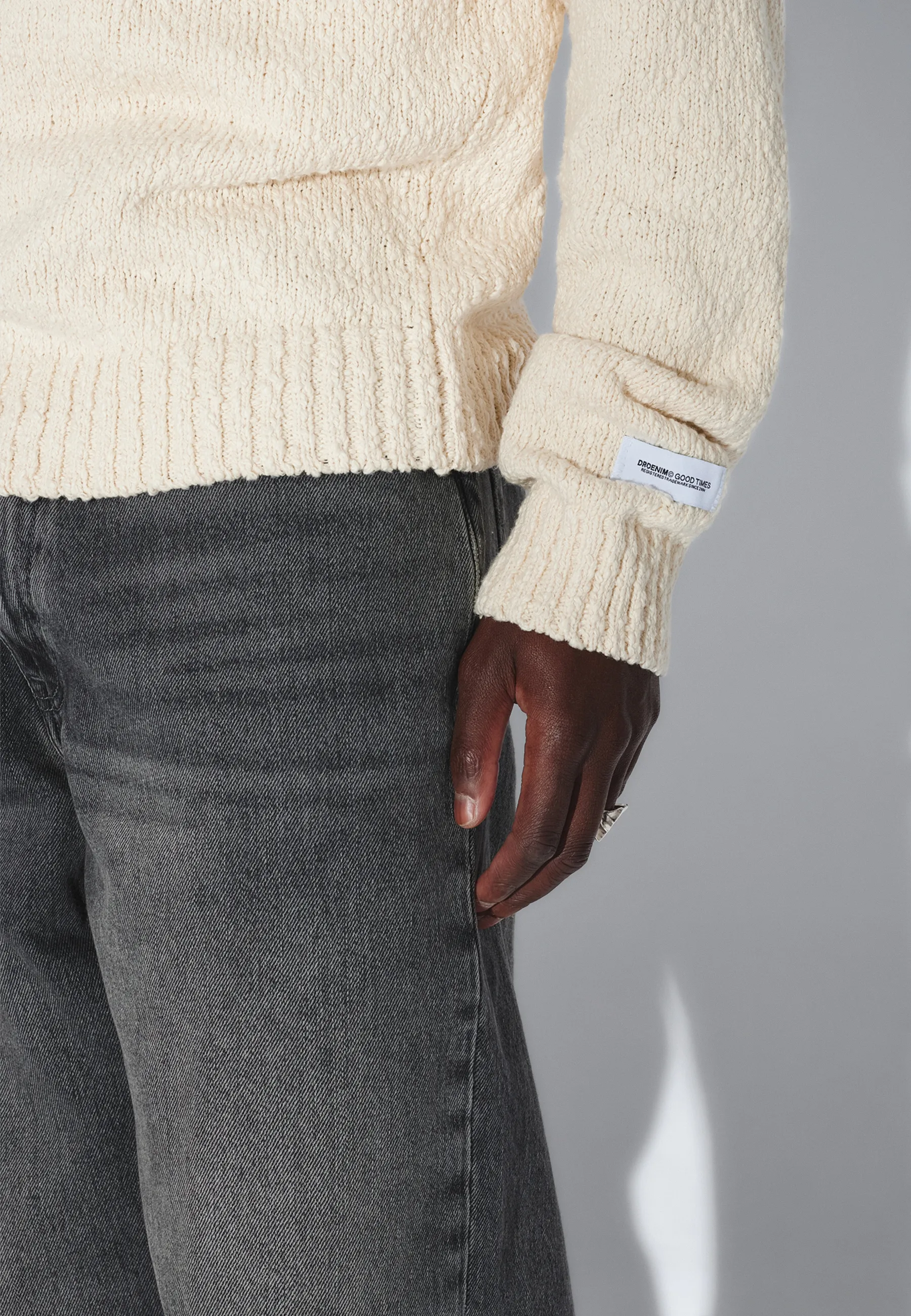 Mic Sweater - Ecru - Image 18
