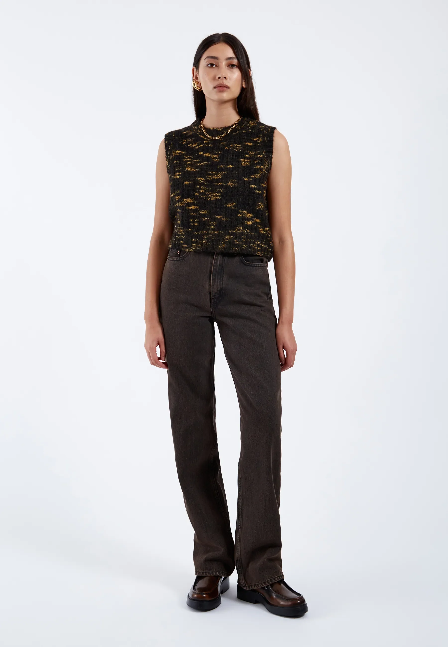 Mina Vest - Space Black - Image 2