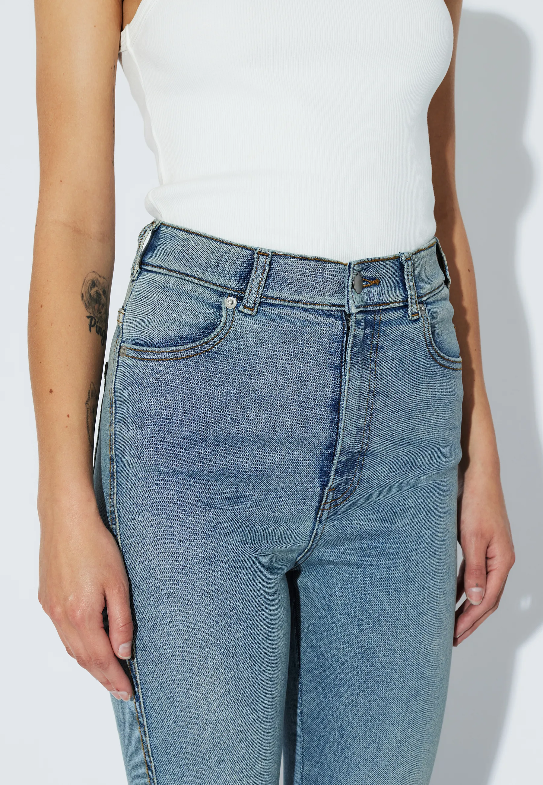 Moxy High Skinny - Cape Light Vintage - Image 5