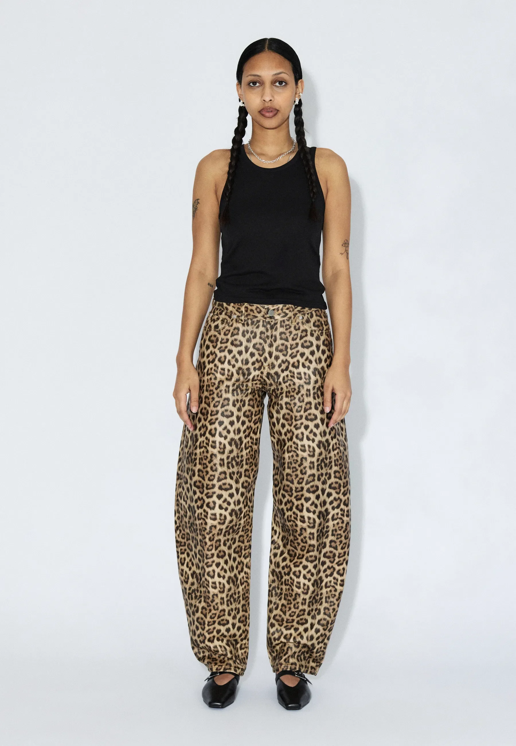 Nanci Mid Barrel - Leopard - Image 3