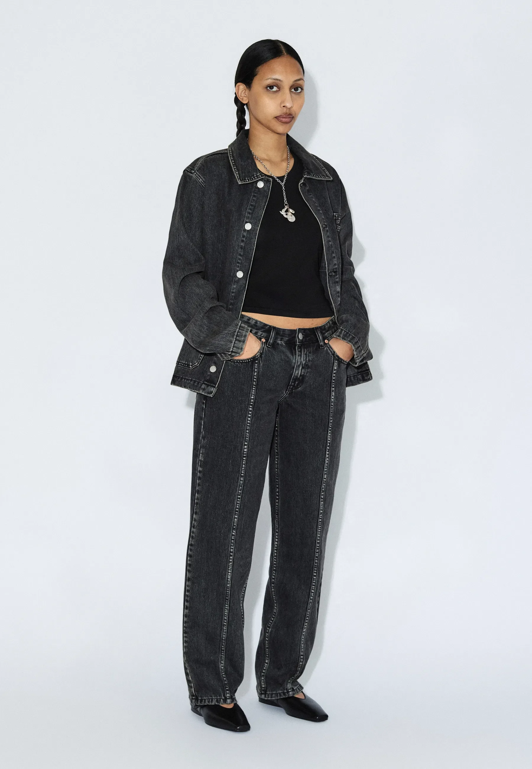 Nika Mid Straight Worker - Aged Black - Image 3