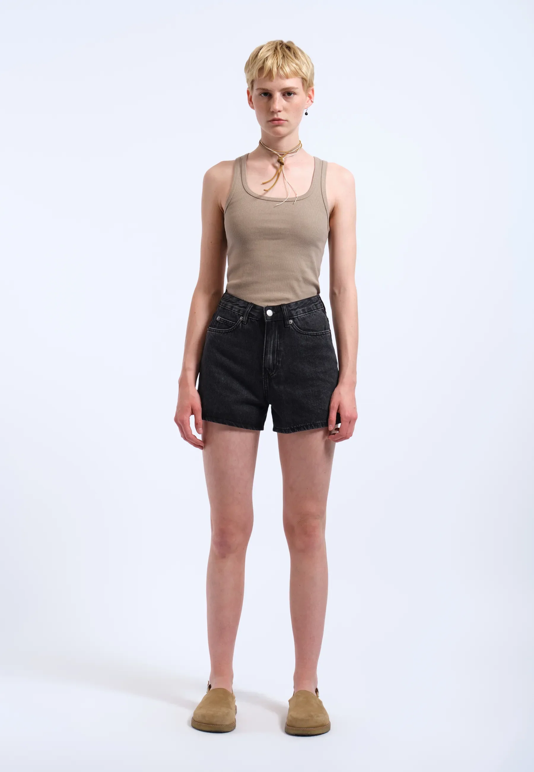 Nora Shorts - Retro Black - Image 3