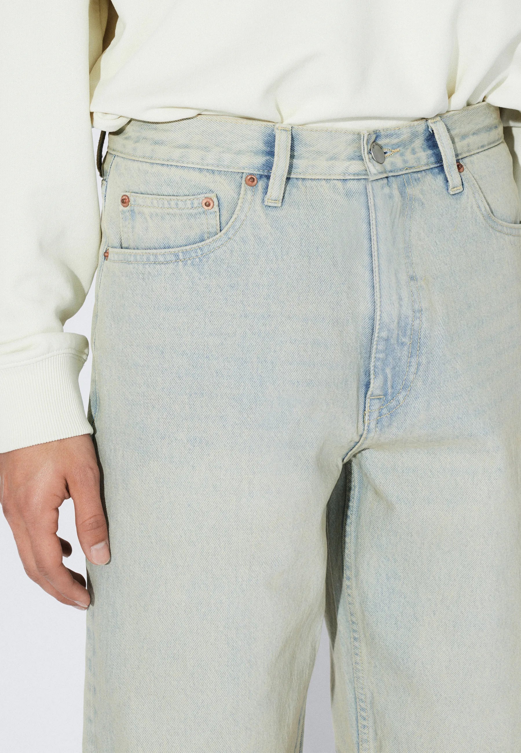 Omar Shorts - Stream Light Sand - Image 7