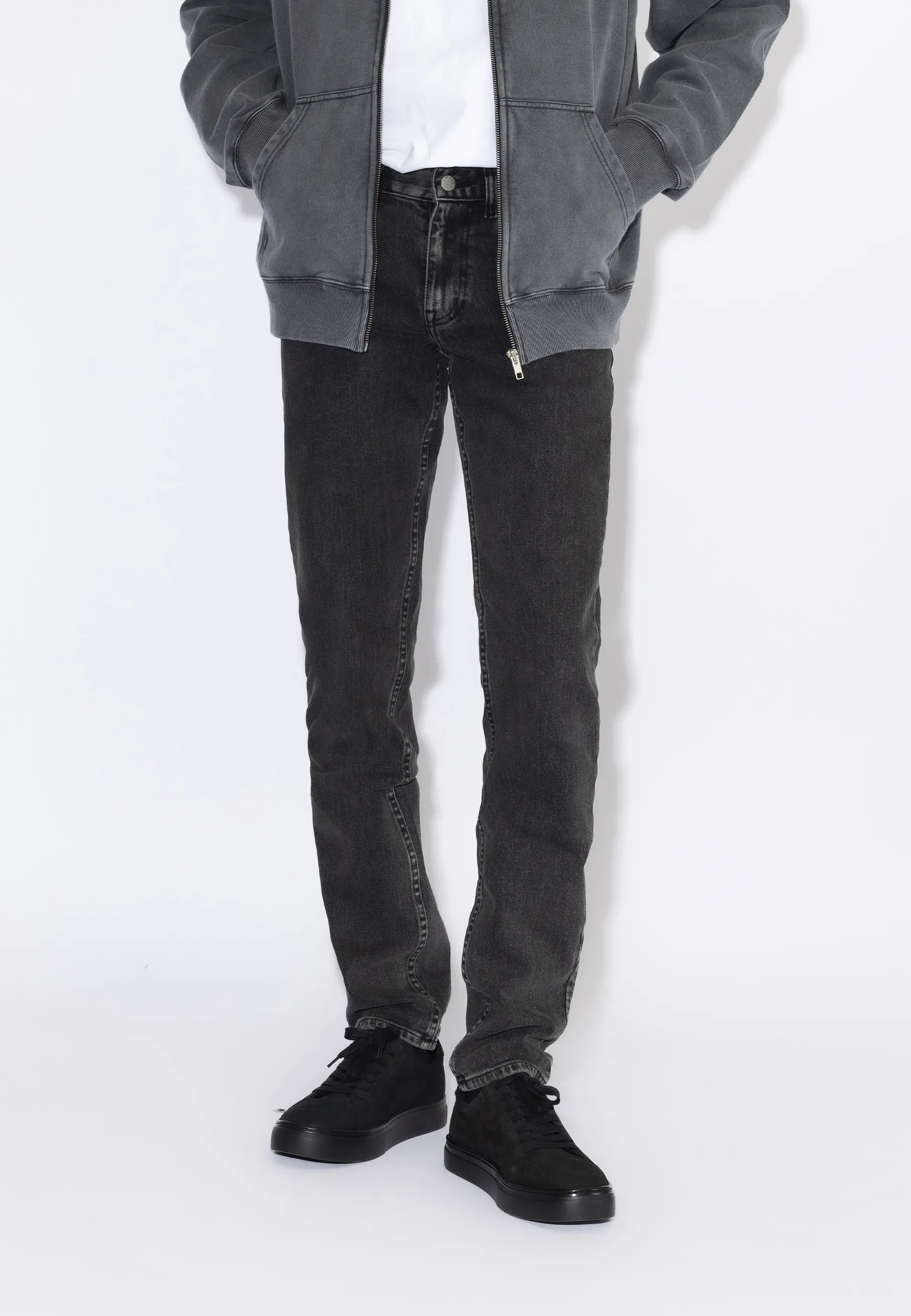 Pype - Tar Aged Black - Image 6