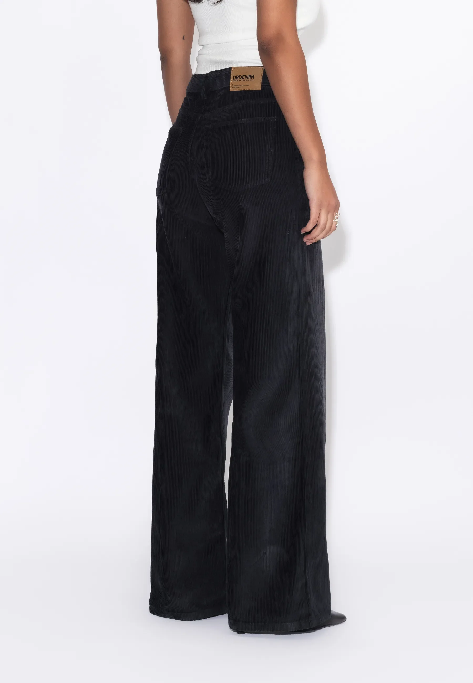 Rhue Low Wide - Washed Black Shade Cord - Image 7