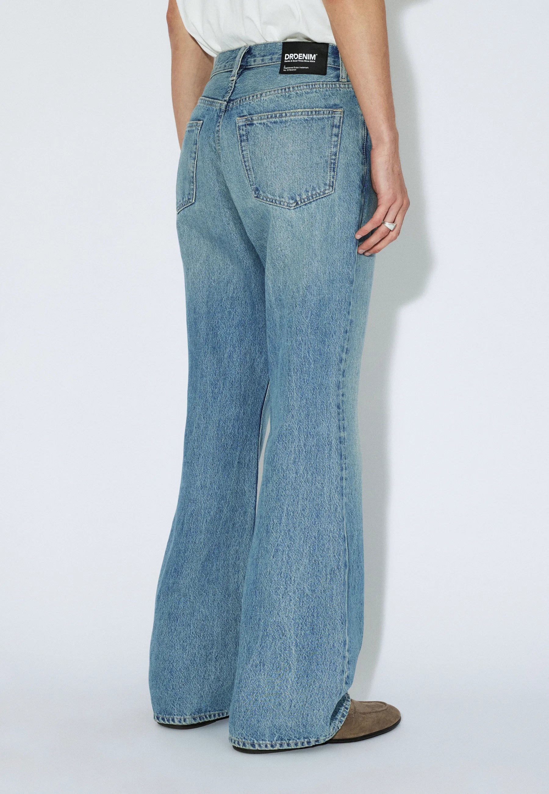 Rift Wide Bootcut - Drift Sky Used - Image 6