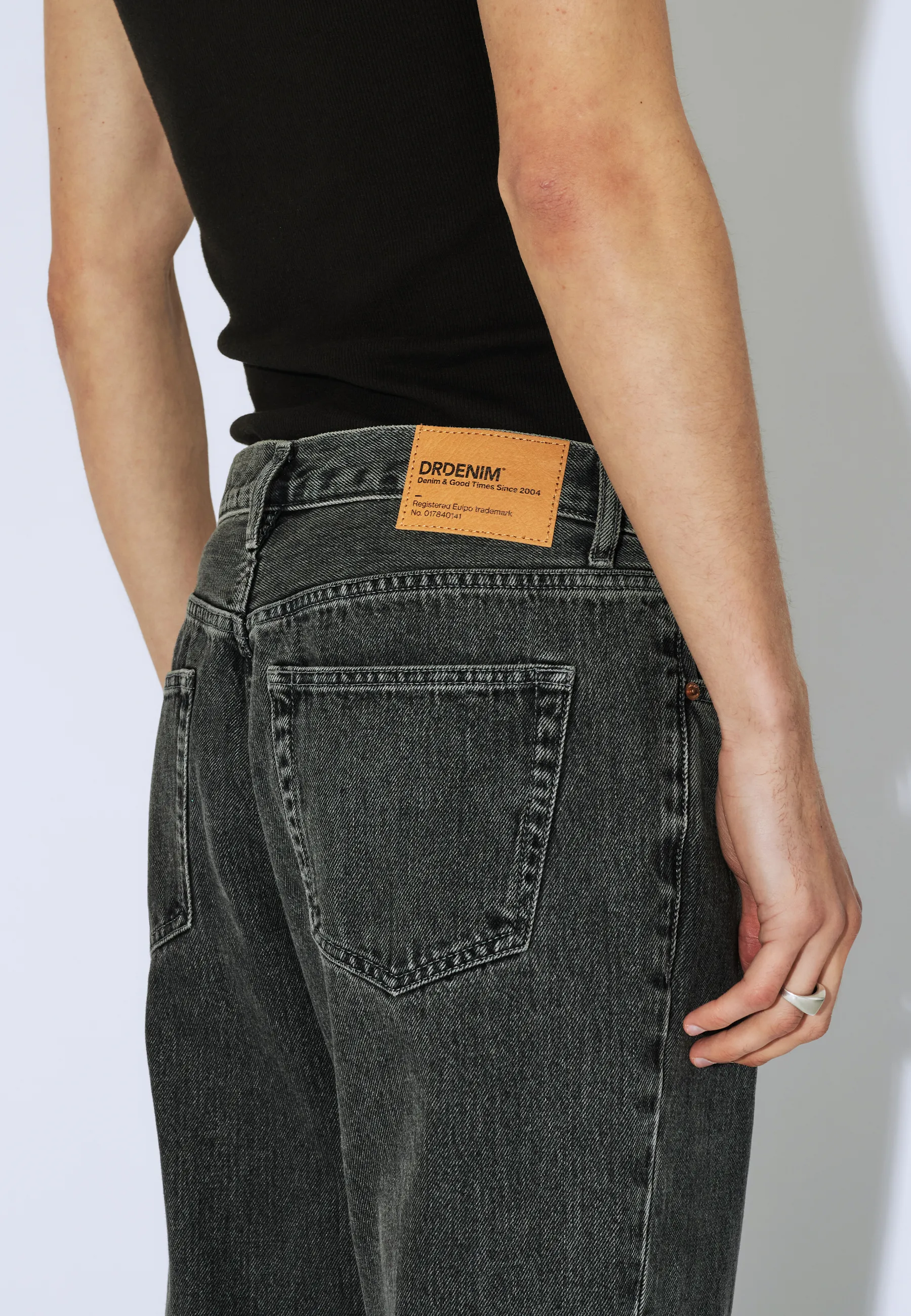 Rift Wide Bootcut - Mid Grey Retro - Image 7