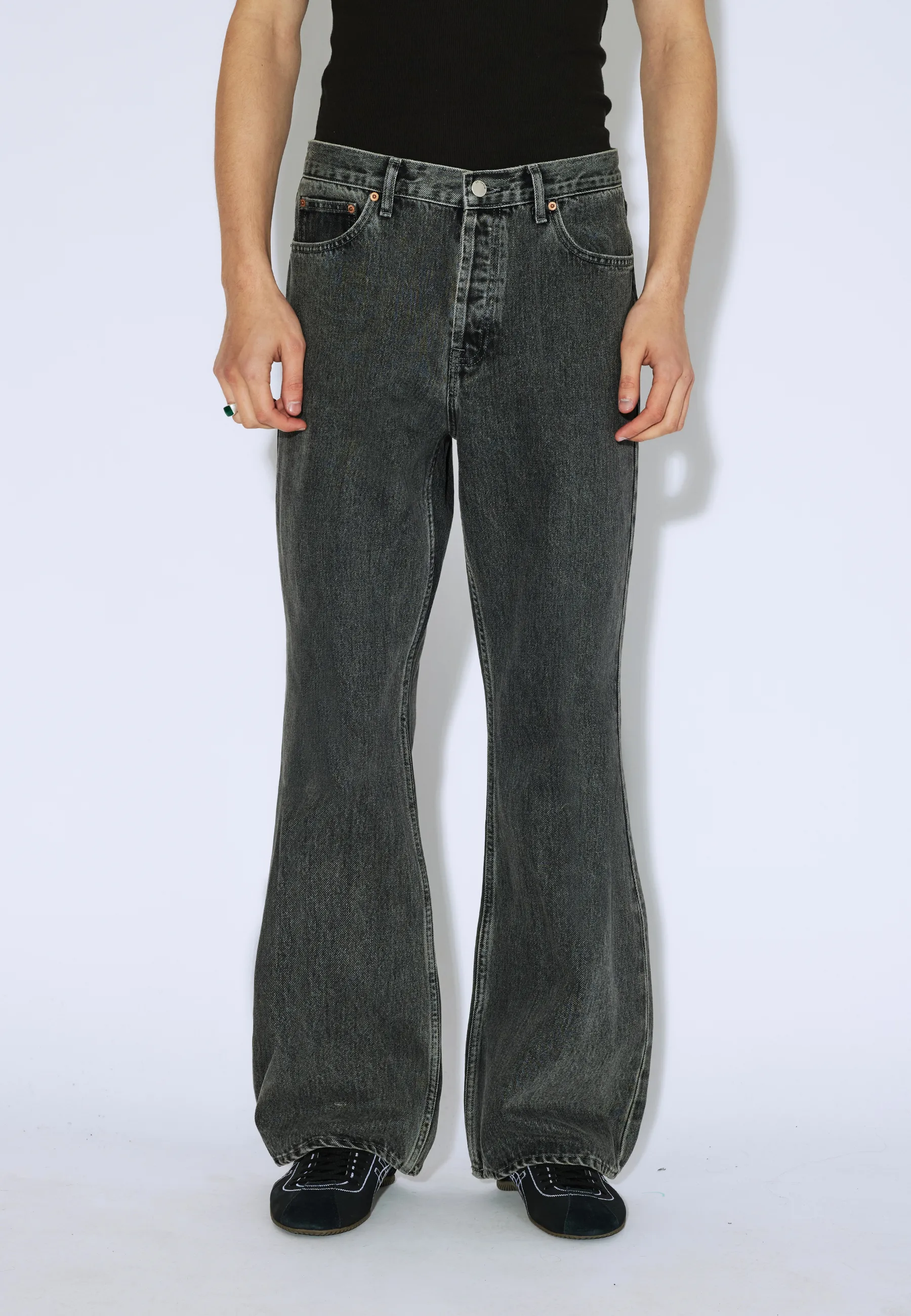 Rift Wide Bootcut - Mid Grey Retro - Image 9