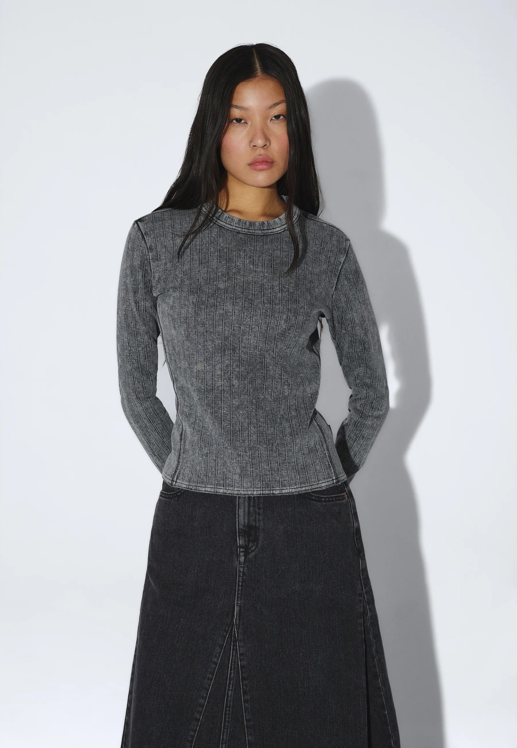 Stella Seam Rib Top - Washed Grey - Image 6