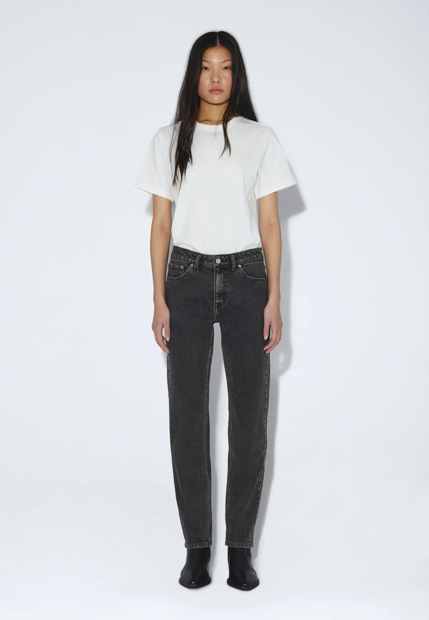 Straw Mid Slim - Tar Aged Black