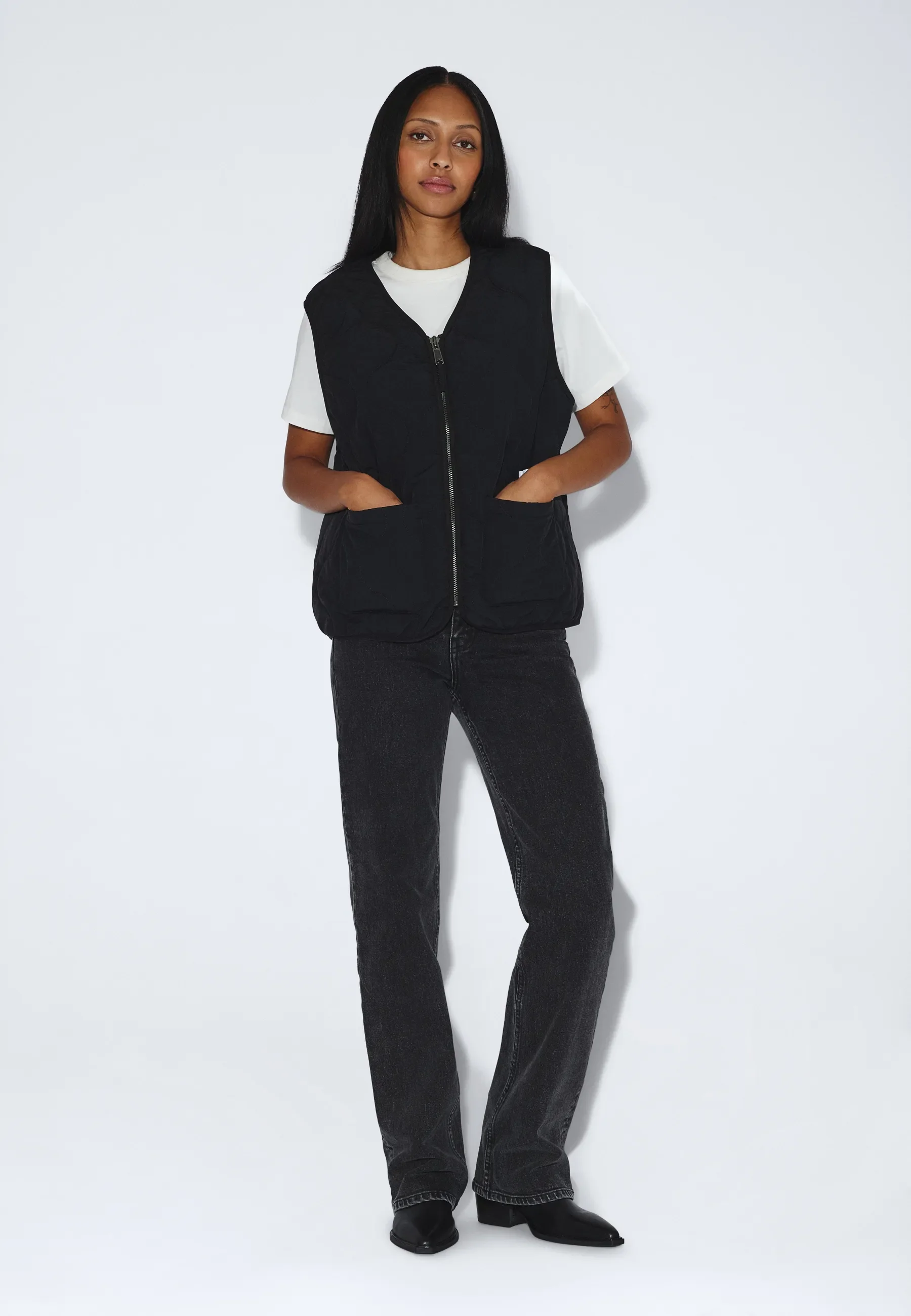 Terry Quilted Vest - Black - Image 4