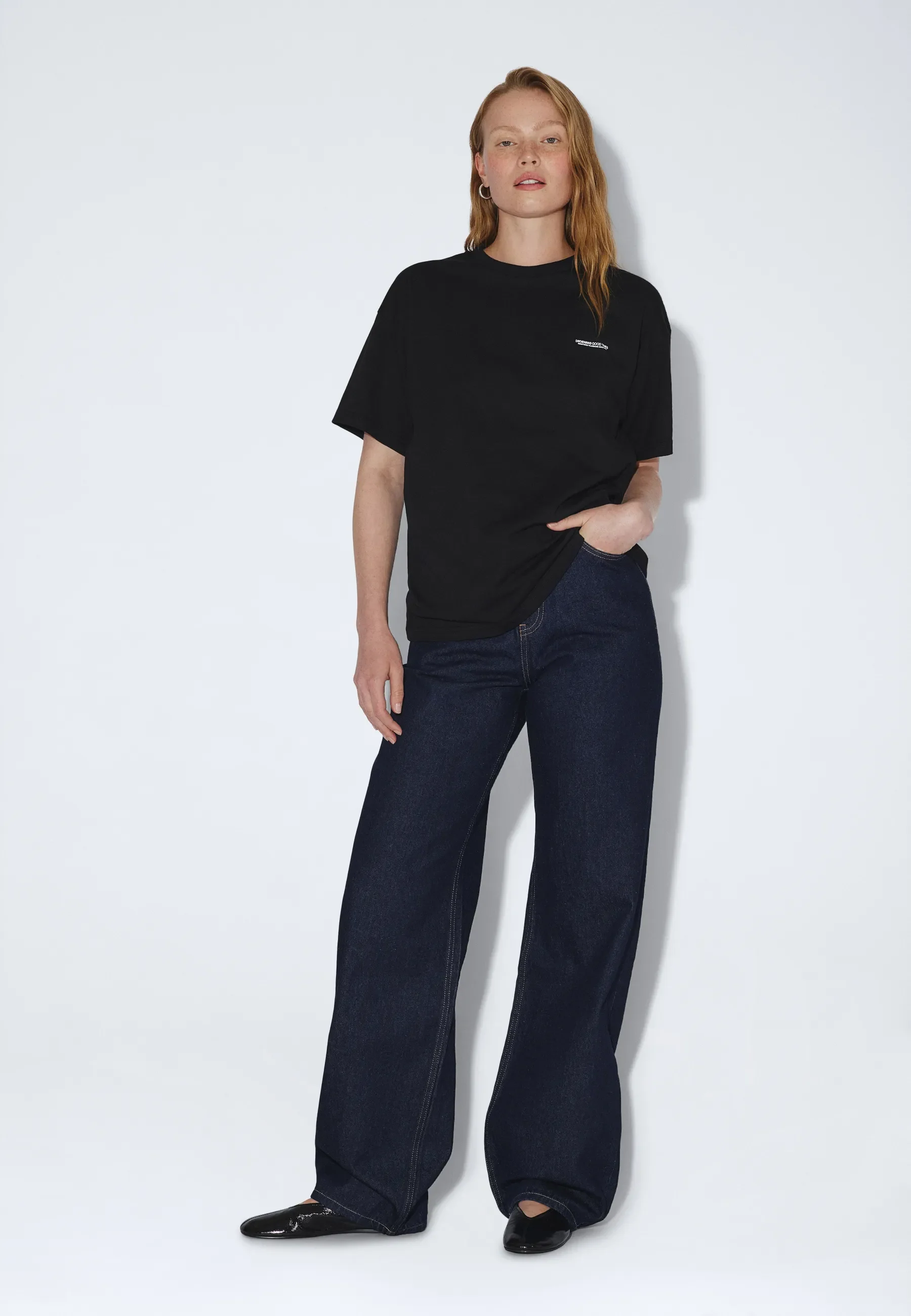 Trooper Tee - Black Circle Flower - Image 2