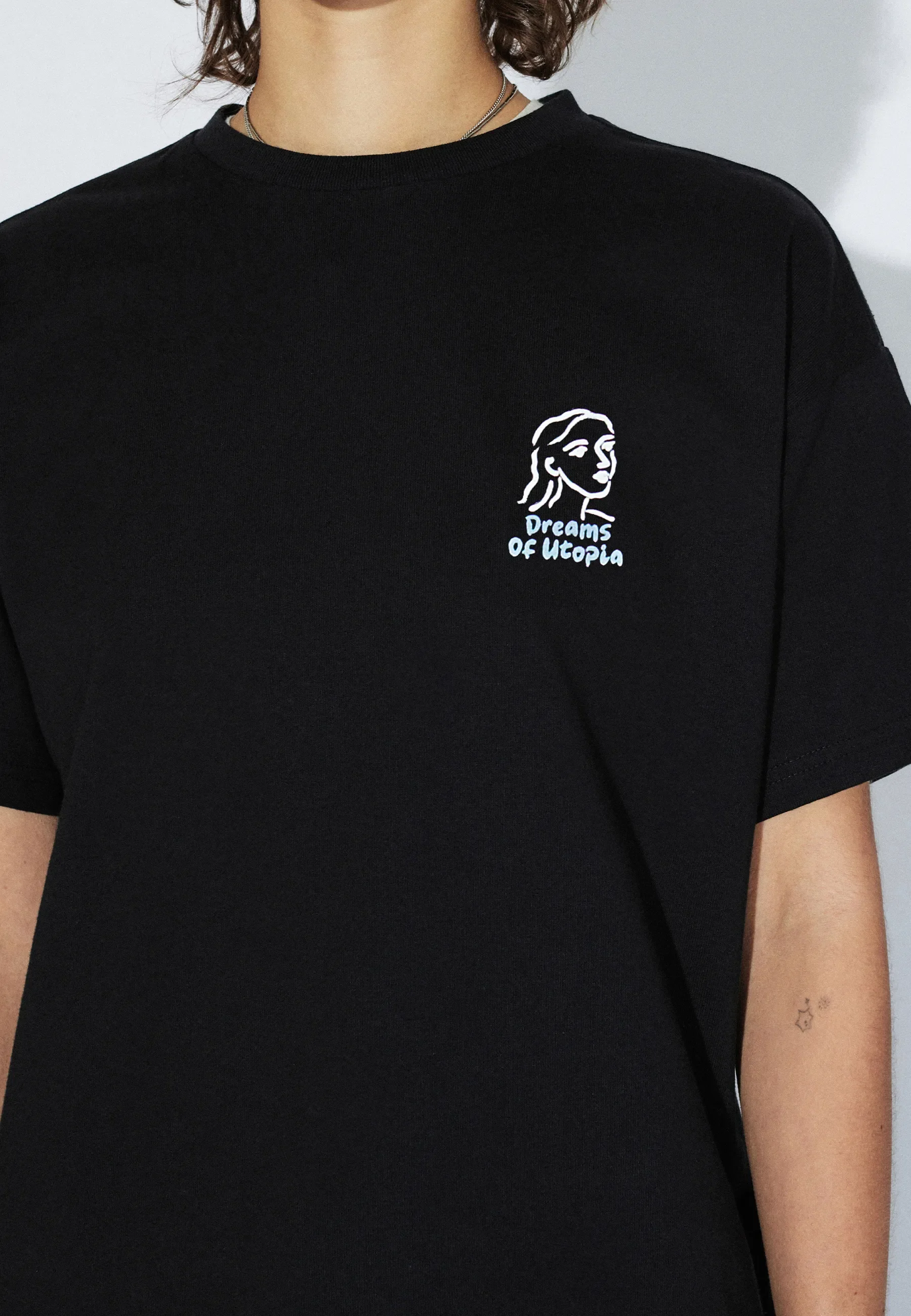 Trooper Tee - Black Draw - Image 15