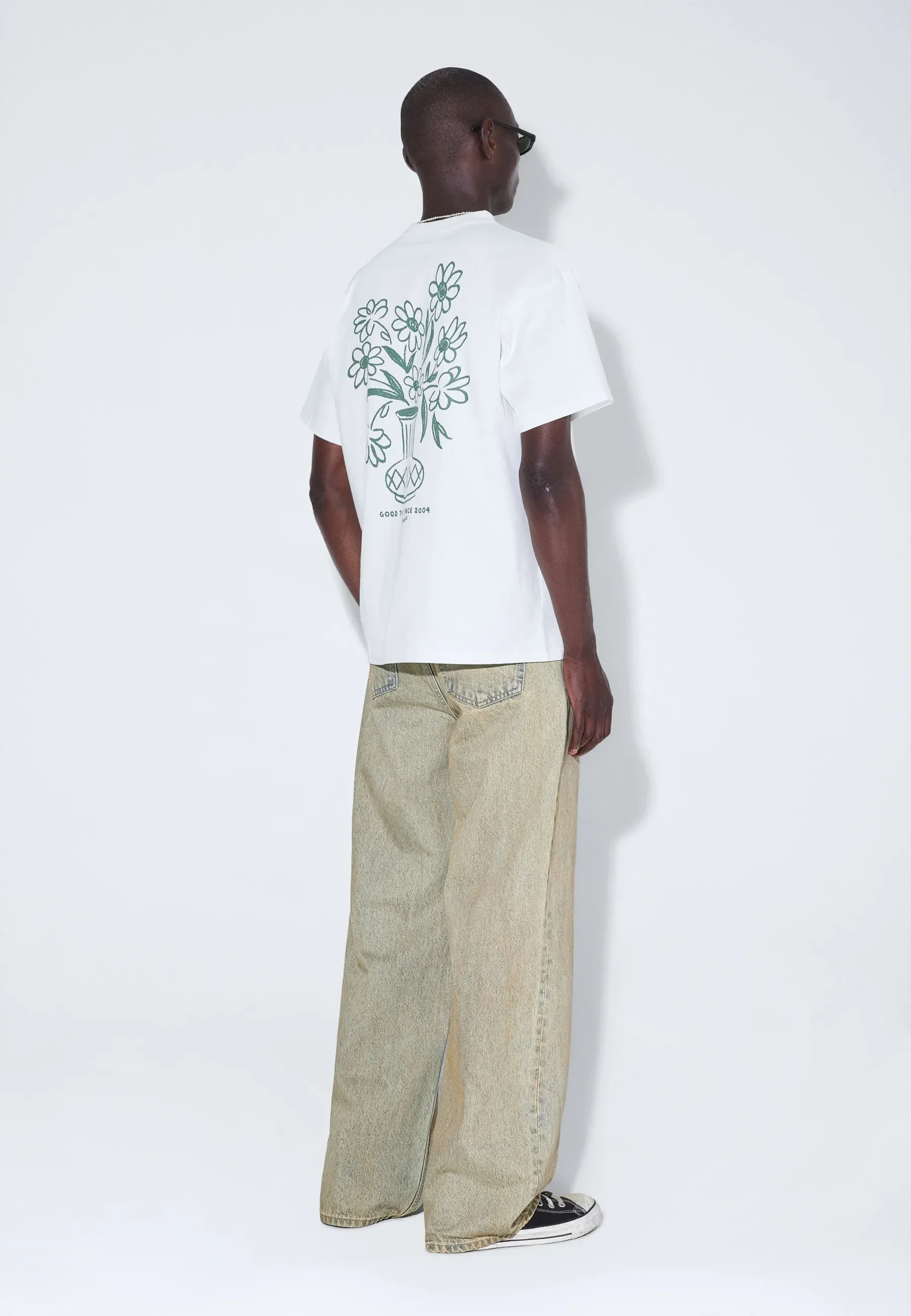 Trooper Tee - Off White Flower - Image 5