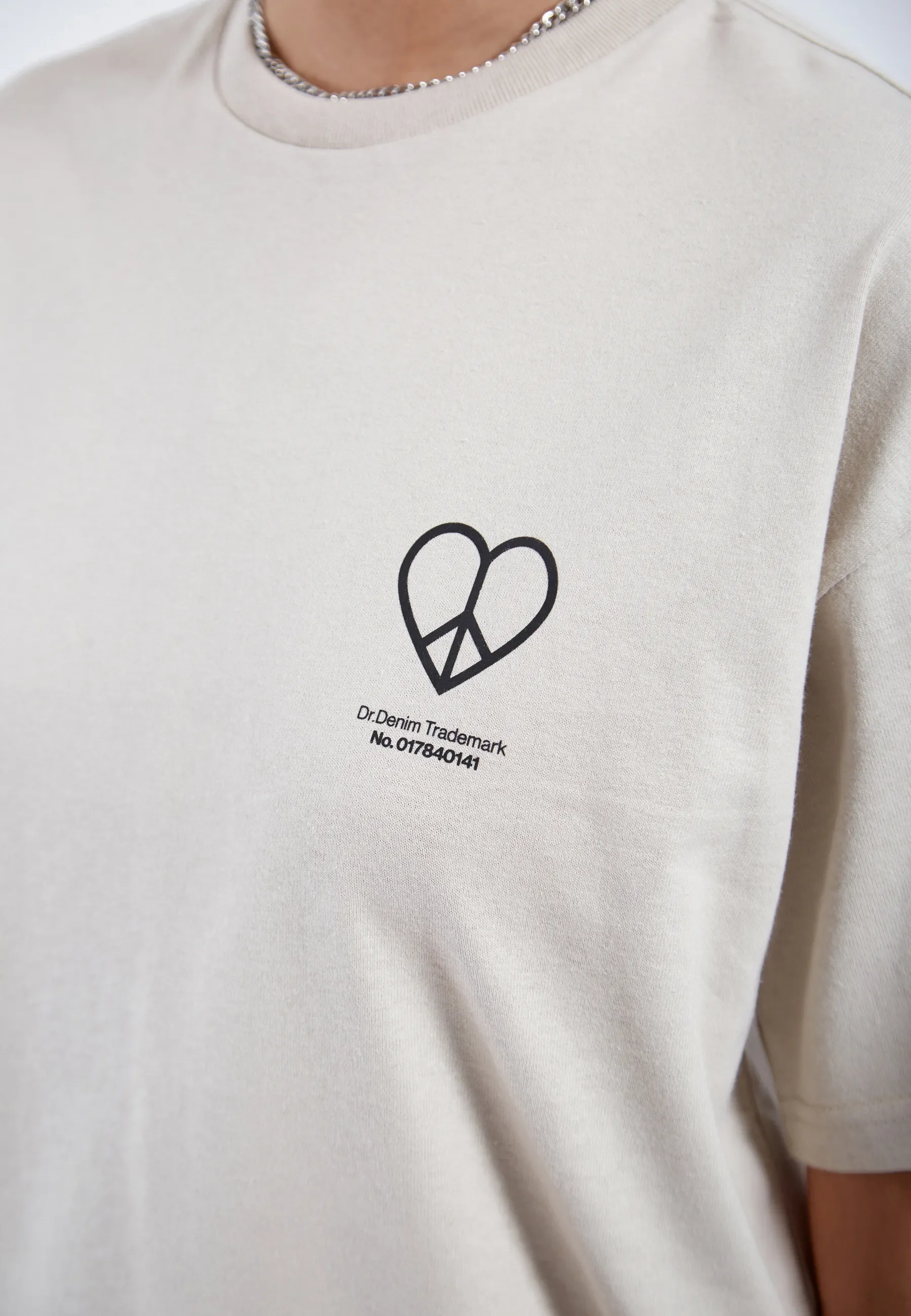Trooper Tee - Silver Lining Peace Heart - Image 14