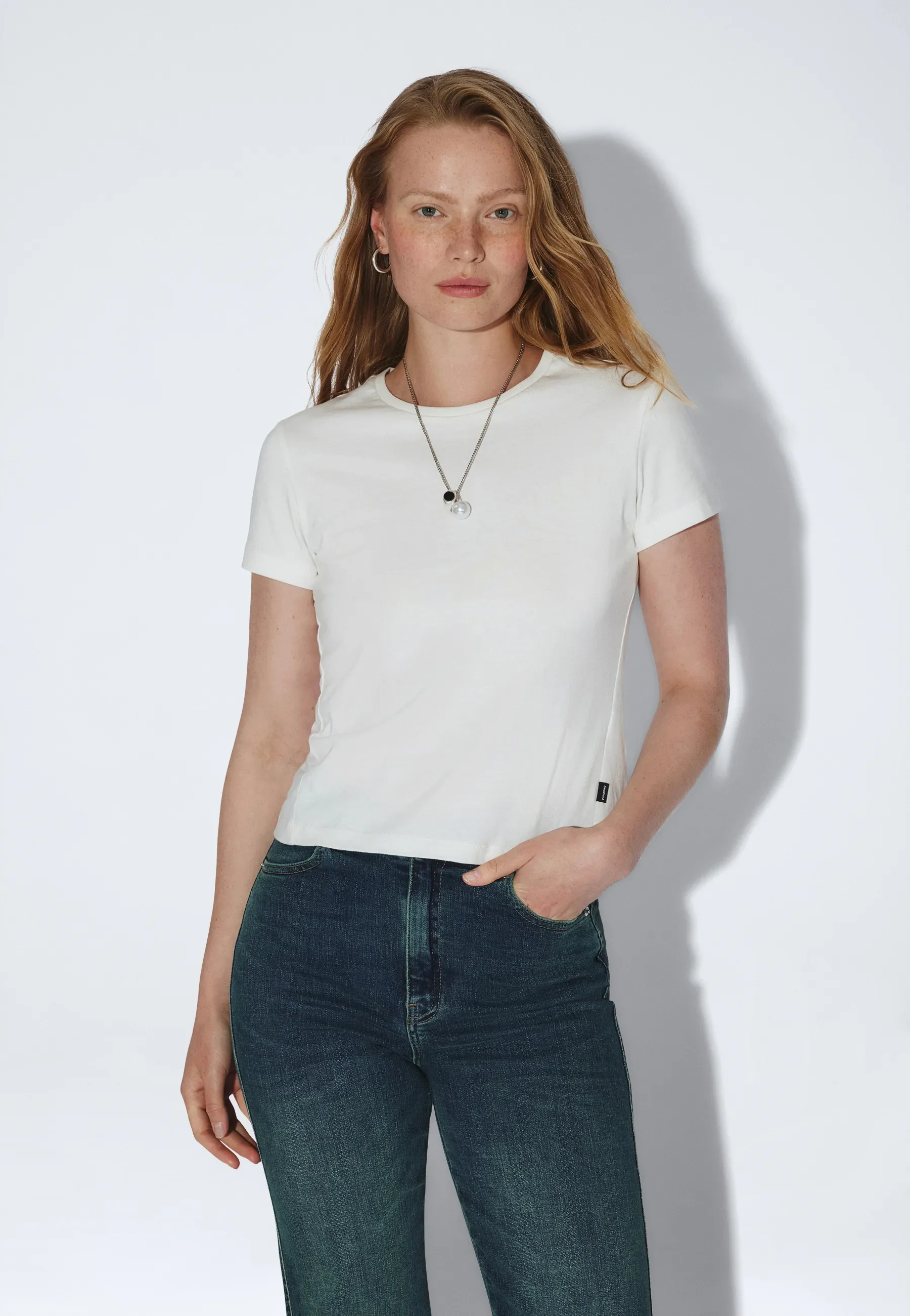 Vivan Baby Tee - Off White - Image 10